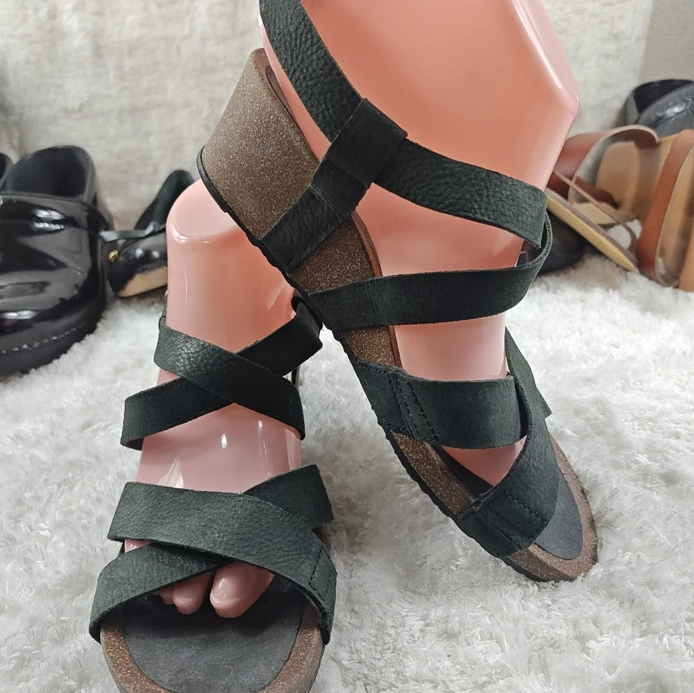 Teva Mahonia Wedge Sandals Bundles  Cross Strap Black/Green Leather Women Sz 8.5 - Picture 7 of 12